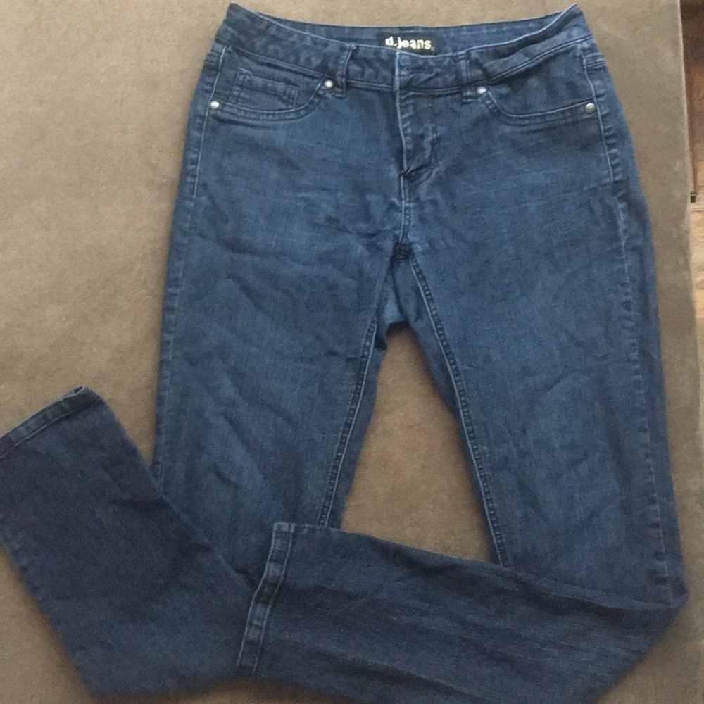Dark wash d.jeans